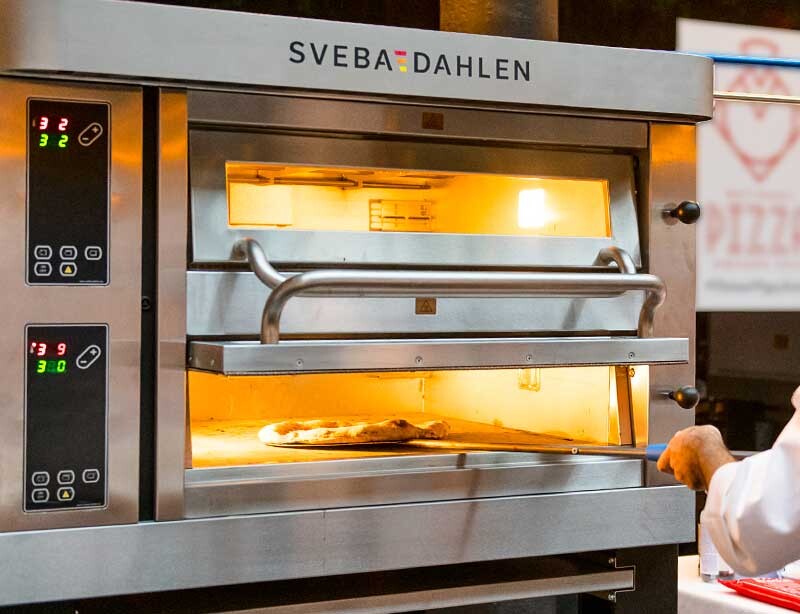 Energieffektiv välisolerad pizzaugn P-Serien Sveba Dahlen