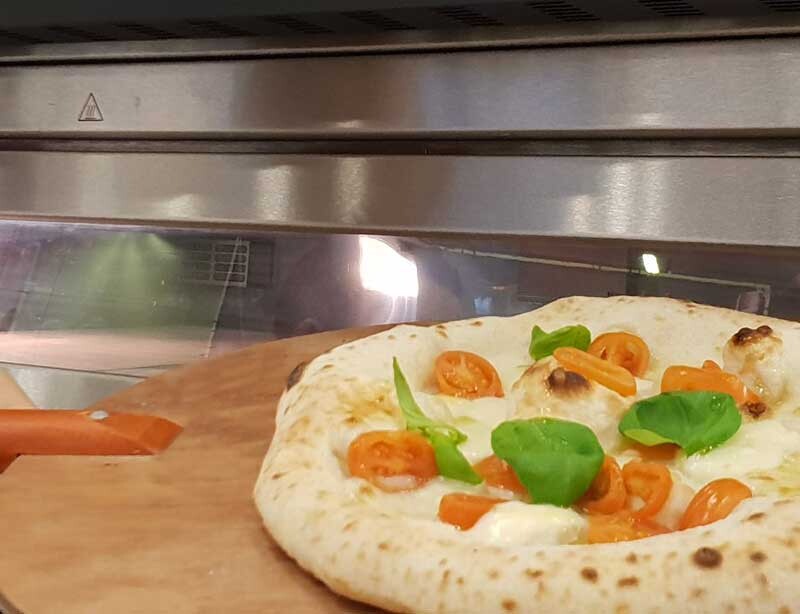 Napolitansk pizza bianco high temp pizzaugn Sveba Dahlen