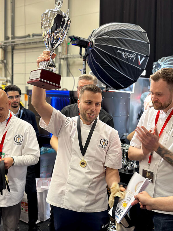 Mirko Masucci winner 100% plant based pizza chef Pizza champion cup 2024 Sveba Dahlen